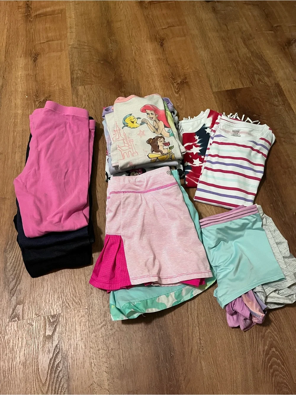 Girls 10-12 shirt and leggings bundle